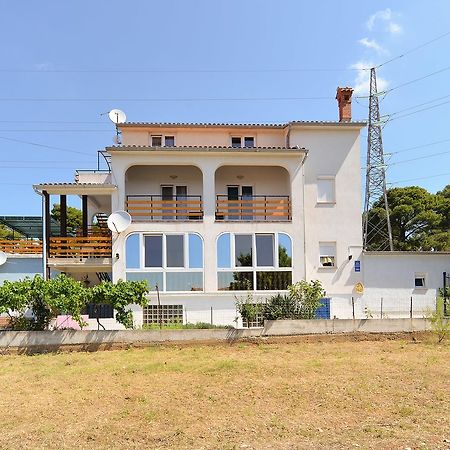 Apartments Dino 1374 Пула Екстер'єр фото