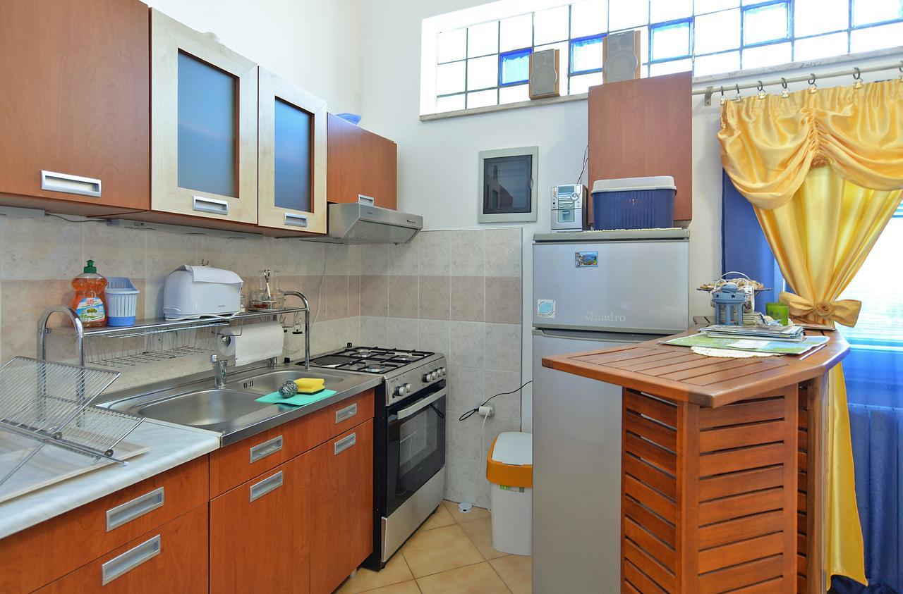 Apartments Dino 1374 Пула Екстер'єр фото
